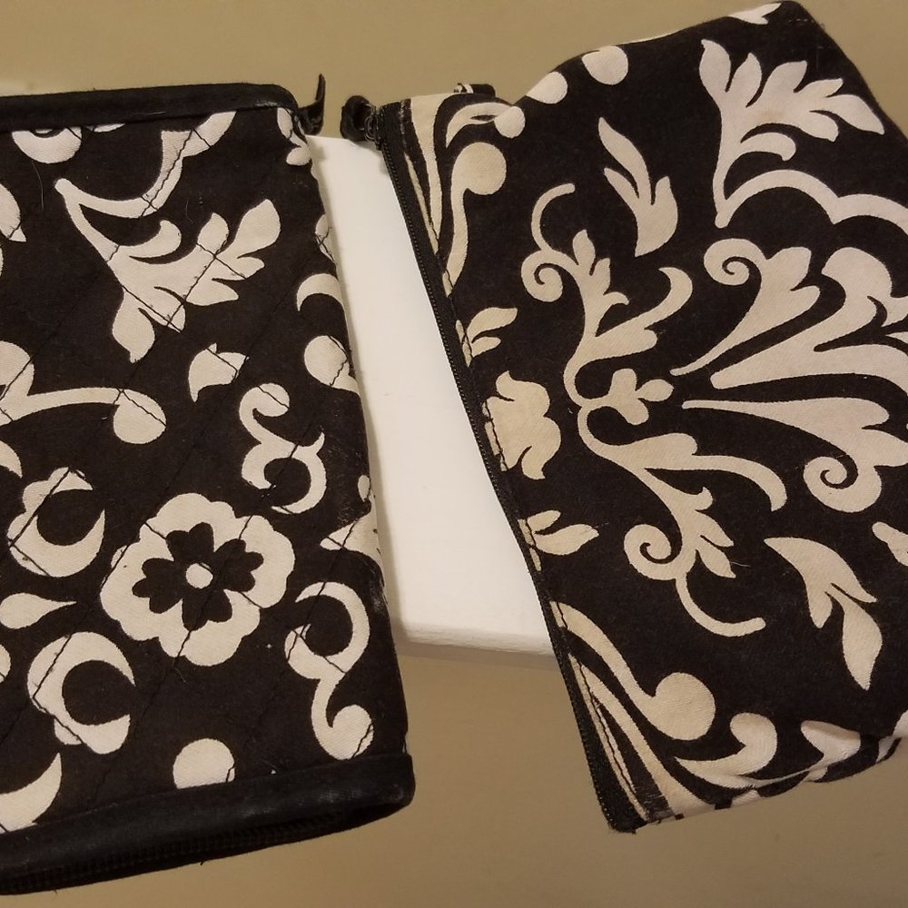 THIRTY ONE Wallet and Makeup Bag
